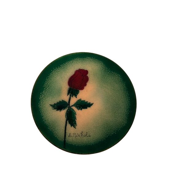 Decorative Ceramic 6 inch Saucer Plate Green Red Rose Design Signed E. Nichols - Picture 6 of 7